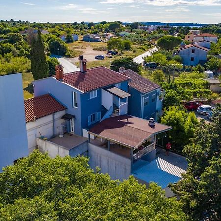 Apartman Ana Štinjan Zewnętrze zdjęcie