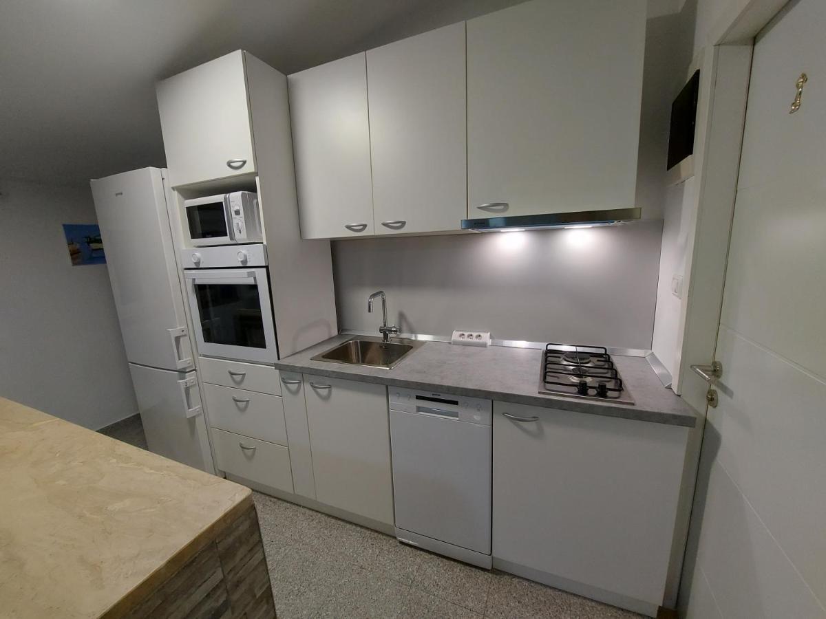 Apartament Apartman Ana Štinjan Zewnętrze zdjęcie